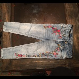 5T embroidered jeans